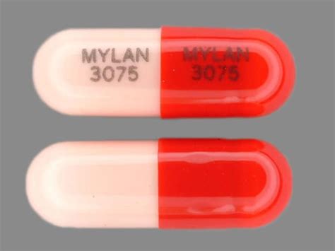 Pill Finder Mylan 3075 Mylan 3075 Red Capsule Shape