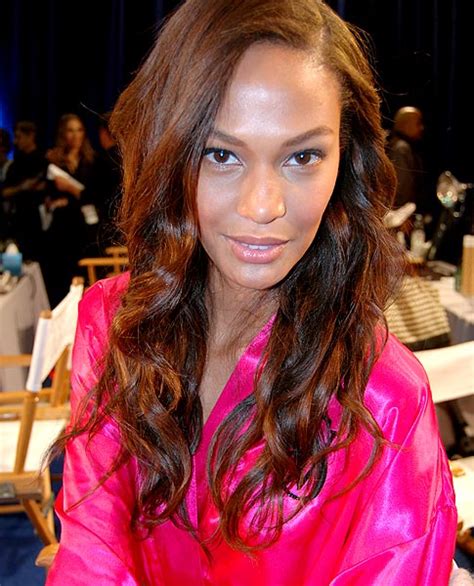 Entrevistamos A La ‘top Joan Smalls A Su Paso Por El Victorias Secret