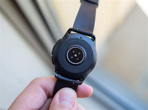 Samsung Galaxy Watch Review A Do Everything Android Smartwatch