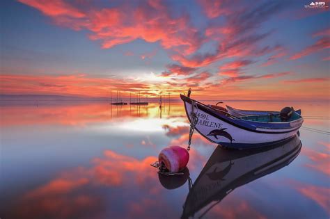 Sky Boat Reflection Sunrise Clouds Lake Ships Wallpapers 2048x1365