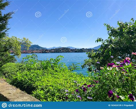 Lake Maggiore And Alps Mountains Stock Image Image Of Cannero