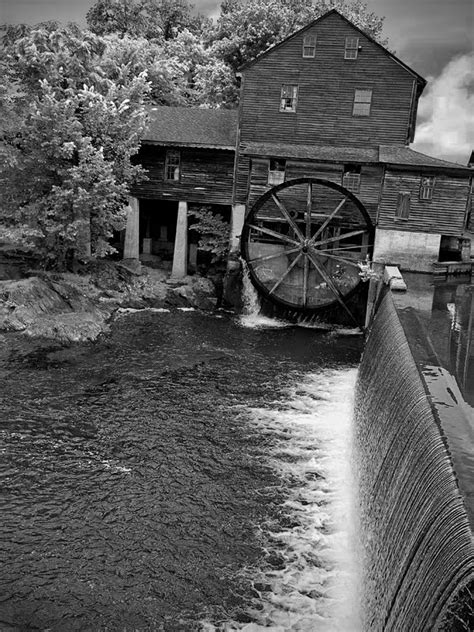 Larrysphotoblog Old Grist Mill At Pigeon Forge Tn