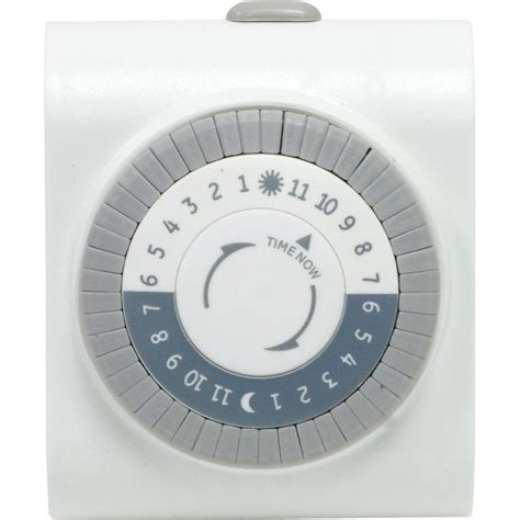 Ge 24 Hour Plug In Big Button Timer 15076 The Home Depot