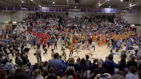 Taylor University Holds Traditional Silent Night Game Comes Out On