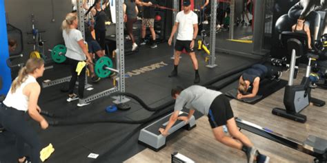 What Are The Benefits Of Attending A Hiit Or Circuit Class Foundry