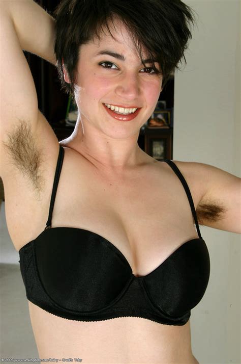Ever wondered why women have hair in there underarms, too? Attachment browser: hairy-armpit.jpg by Usta Bee - RC Groups
