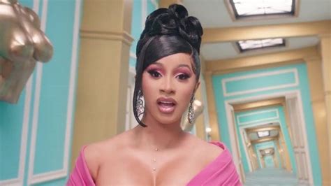 Cardi B Says She Wouldve Went Crazy Performing ‘wap Live Glamour