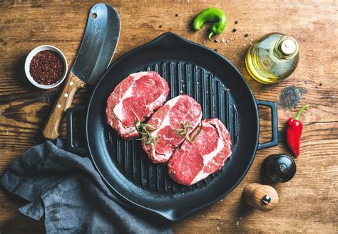 Remove the steak from the refrigerator and pat dry. Indoor "Grilling" Tips: How to Perfectly Cook Steak in a ...