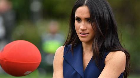 Kane graham cornes (born 5 january 1983) in an australian rules football player who plays for port adelaide football kane and chad are the sons of south australian football legend graham cornes. Meghan Markle football photo: Tony Jones, Channel 9 star ...