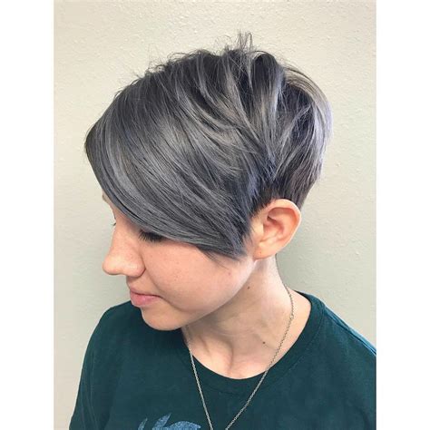 Cool 40 Stunning Grey Hair Trend Ideas Draw Extra Attention Check