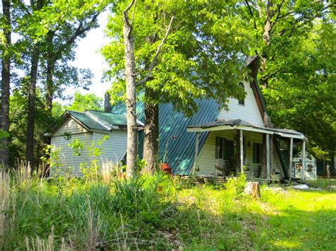 Hunting Acreage 2 Cabins Farm For Sale In Missouri 206193 Farmflip