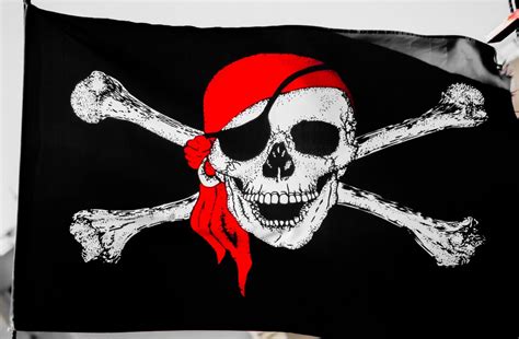 Brief history of pirate flags. 무료 이미지 : 화이트, 상징, 깃발, 의류, 검은, 상표, 삽화, 해골, 해적선, 뼈 두개골, 무정부 ...