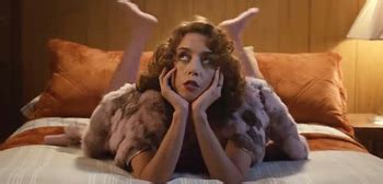 Aubrey Plaza In Wacky Trailer For An Evening With Beverly Luff Linn Firstshowing Net