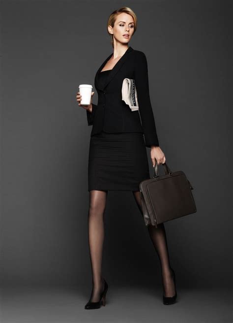 How About This Suit With Images How To Look Classy Corporate