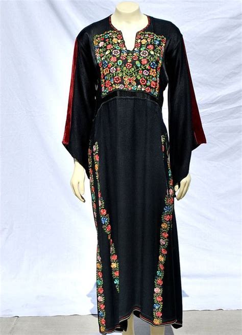 Dina Hand Embroidered Palestinian Dress Thobe Deerah 44 Off