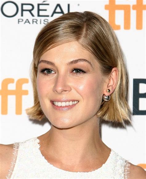 Rosamund Pike Is The Star Weve Been Waiting For Rosamund Pike Bob