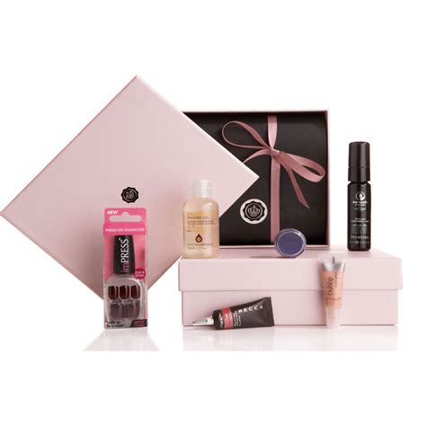 20 Best Monthly Subscription Boxes For Women That You Should Send To