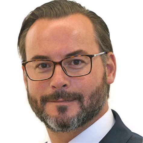 Für eine immobilienfinanzierung in kempten vergleichen wir als unabhängige finanzmakler über 300 namhafte banken und können so nicht nur günstigere zinsen als die hausbank bieten. Florian Herfurth - Gründer und Geschäftsführer - Die ...