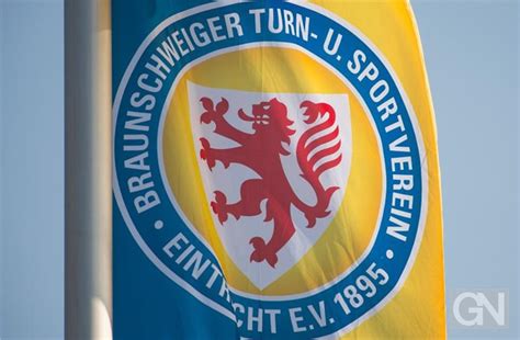 Das braunschweiger fourside, exklusiver hotelpartner von. Eintracht Braunschweig gegen Nürnberg: 2900 Fans geplant