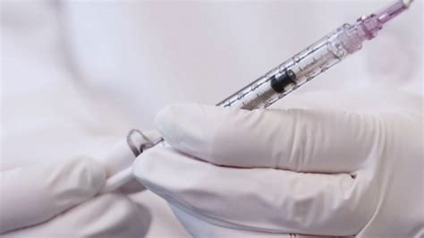 A covid‑19 vaccine is a vaccine intended to provide acquired immunity against severe acute respiratory syndrome coronavirus 2 (sars‑cov‑2), the virus causing coronavirus disease 2019. First COVID-19 vaccine volunteers in US describe their ...