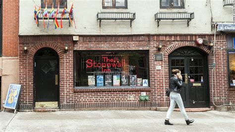 The Stonewall Inn Is Likely Become First National U S LGBT Rights Monument CNN