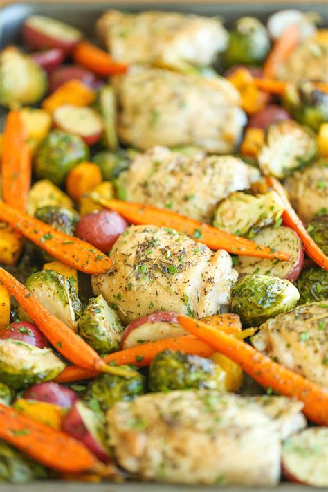 One Pan Roasted Chicken With Fall Vegetables Damn Delicious