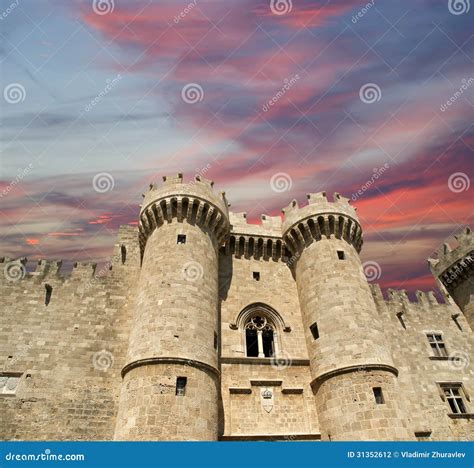 罗得岛中世纪骑士城堡宫殿，希腊 库存照片 图片 包括有 希腊 中间 文明 宫殿 目的地 防御 31352612