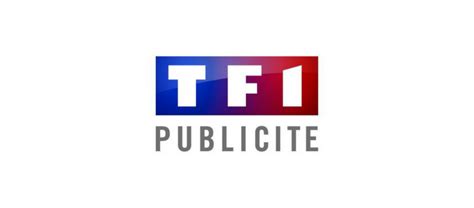 Search more hd transparent tf2 logo image on kindpng. TF1 Pub avec Universal Pictures en campagne IPTV - L'ADN
