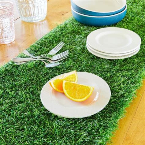Juvale 6 Foot Synthetic Grass Table Runner For Party Decor 14 X 72