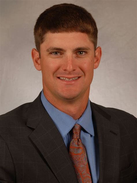 Geoffrey scott, an actor known for his roles in dark shadows and dynasty, has died, his wife confirmed to variety. Jeff Scott, Head Coach (FB), USF Bulls