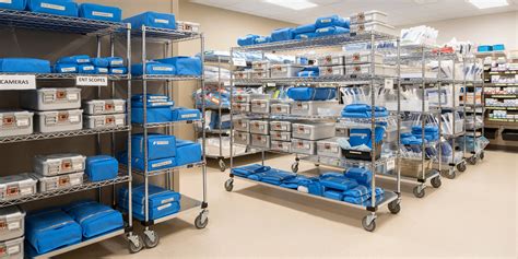 If grocery stores stocked their shelves with the same reliability as hospital supply rooms, certain isles would be overflowing, and others sparse. InnerSpace by Solaire Medical, Storage Cabinets, Medical ...