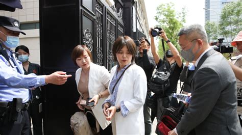 china s first single woman s egg freezing case failed to be pronounced in court in the second