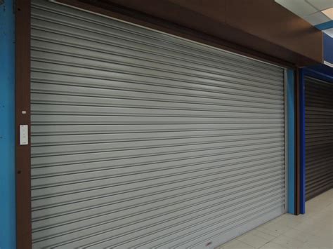 S.k fire resistant shutter is constructed, tested, and installed according to the local standards certified by sirim berhad malaysia and bodycote warr read more. Malaysia Roller Shutters | Aluminium Roller Shutters ...