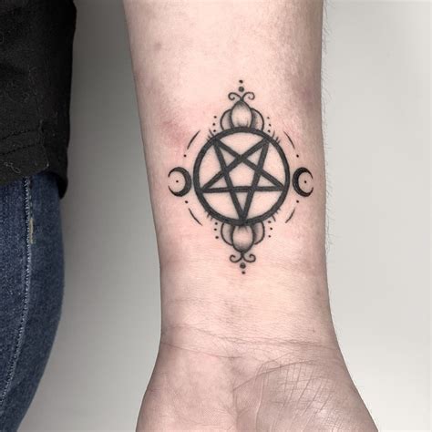 Satanic Princess Tattoo By Britt Naami In San Francisco Tatuajes Para