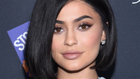 Do You Know What Kylie Jenner's Teeth Look Like? | HuffPost Life