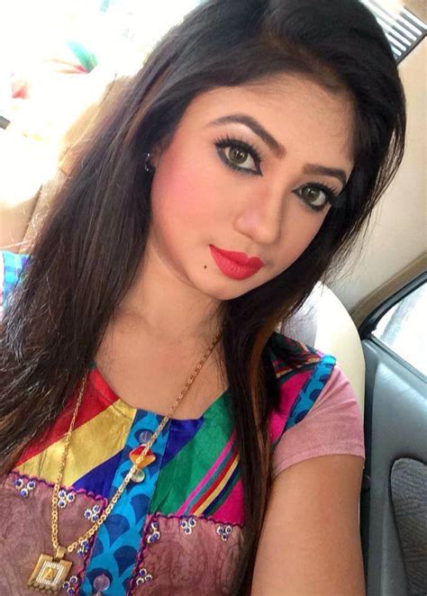Achol Actress Wiki Biography Dob Age Height Weight Affairs And More