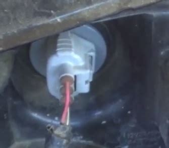 How To Replace Front Turn Signal Bulb 2007-2013 Toyota Tundra