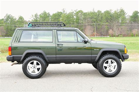 Find jeep cherokee at the lowest price. Awesome 2 Door Jeep Cherokee For Sale | Jeep cherokee ...