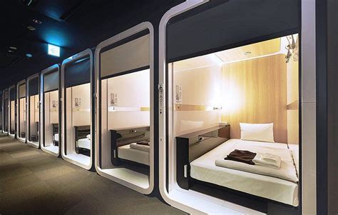 Business Class Capsule Pods At First Class Hotel Pod Hotels Hotels Room Capsule Hotel Japan