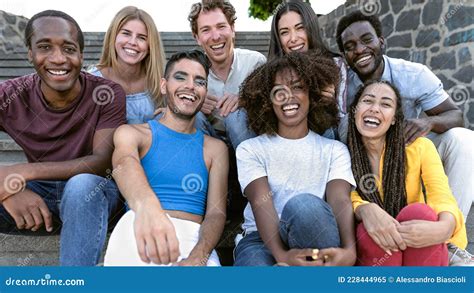 Happy Multiracial Group Of Diverse Friends Hang Out In The City Stock Image Image Of Laughing