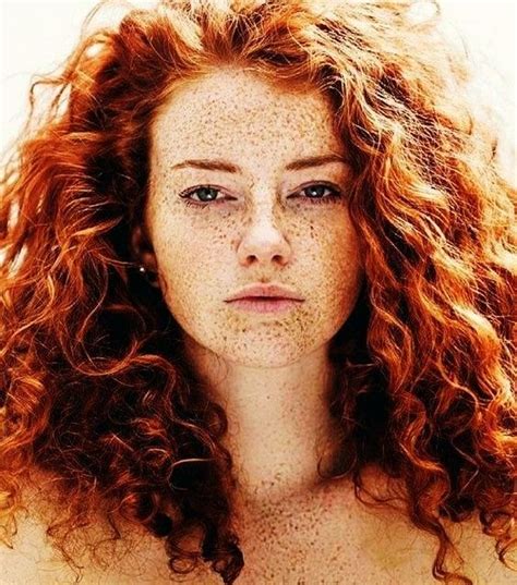 Redheads With Brown Eyes Red Hair Brown Eyes Women With Freckles Freckles Girl Beautiful