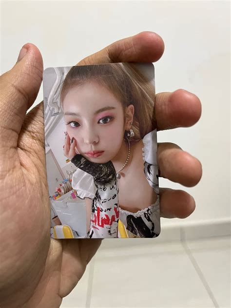 Wts Lia Chaeryeong Crazy In Love Pc Itzy Hobbies Toys