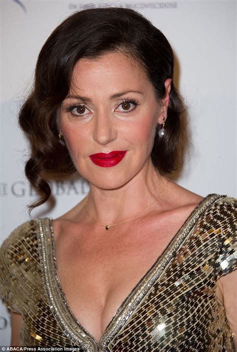 Tina Arena 2018: Hair, Eyes, Feet, Legs, Style, Weight ... In 2011, desai also debuted in hollywood with the british romantic comedy the best exotic marigold hotel.