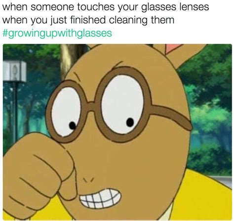 50 Memes About Wearing Glasses That Will Make You Laugh Until Your Eyes Water Funny Pictures