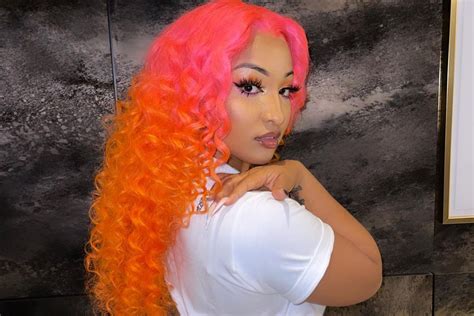 Shenseea Overtakes Spice As Dancehall Artist With The Most Followers On