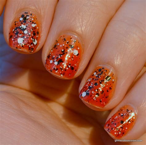 Glitter Obsession 31dc2013 Day 10 Gradient Nails