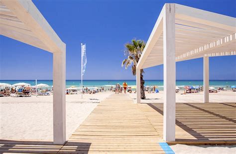 Puede seleccionar viviendas en san juan, san blas, a través de nuestro mapa interactivo de la ciudad de alicante. Playa de San Juan, la mejor de Alicante - Opinión ...