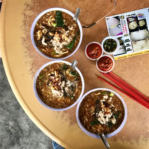 Oh, what a better way to chomp down on this alluring delicacy. 10 Really Good Loh Mee To Check Out In KL & PJ - KL Foodie