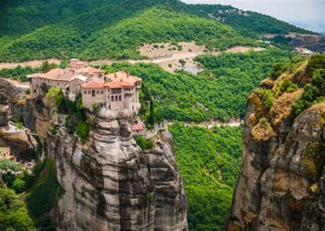 This opens in a new window. A short guide to Meteora Monasteries - Greeking.me