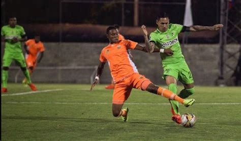 Toda la información de cristian arango (cristian arango), jugador del millonarios en la temporada 2021 en as.com. Nacional Envigado líder: Envigado empata con Nacional y ...